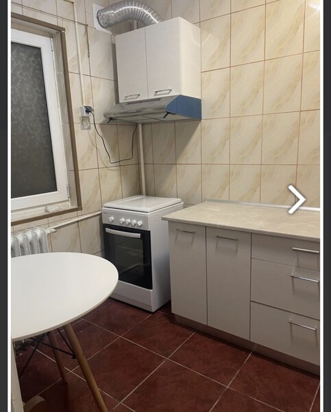 Drumul Taberei, Raul Doamnei ap. 3 camere decomandat,